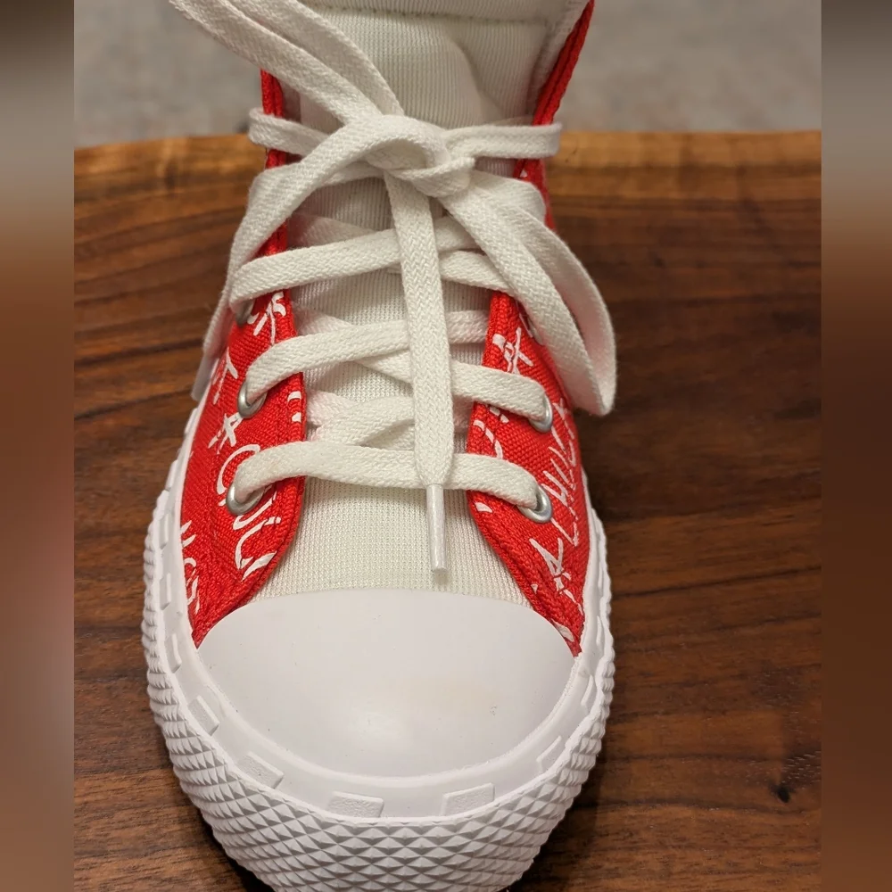 Converse UNT1TL3D Hi Not a Chuck Red white Youth Size 3‎ High Top Streetwear